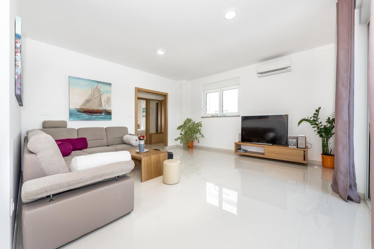 Villa Jadrija Beach Šibenik Esterno foto